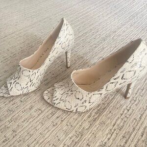 Tahari open toed leather snake print shoes, size 6 1/2 M.